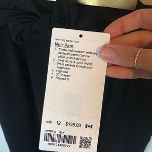 Lululemon Noir Pant